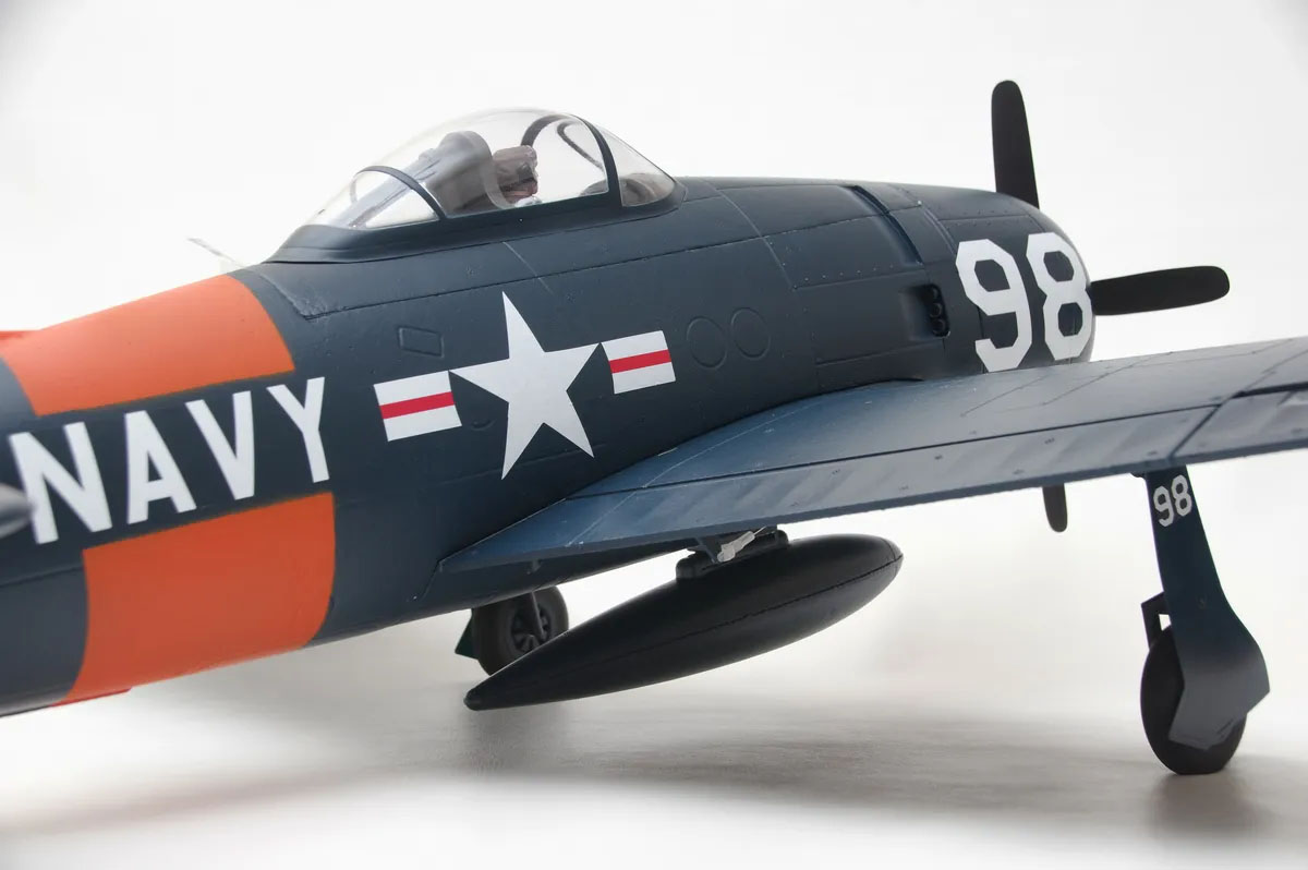 F8F Bearcat Arrows RC