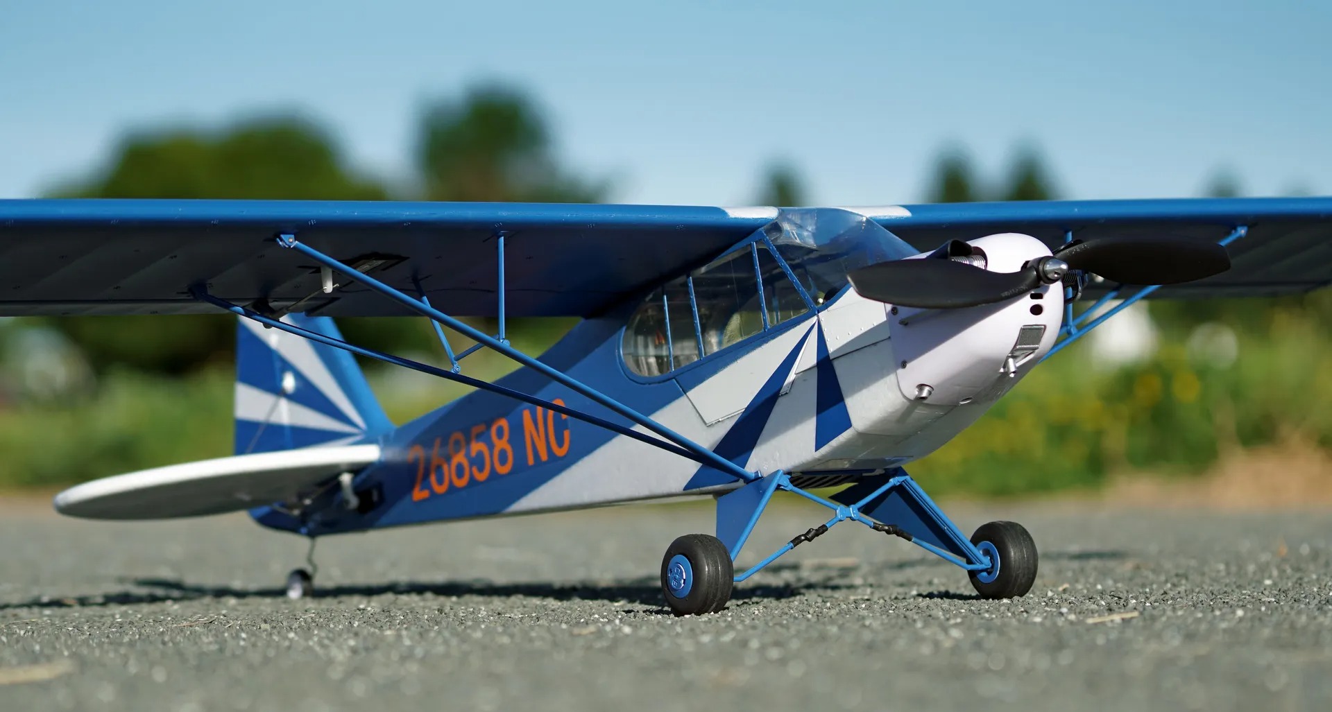 J3 Cub Arrows RC