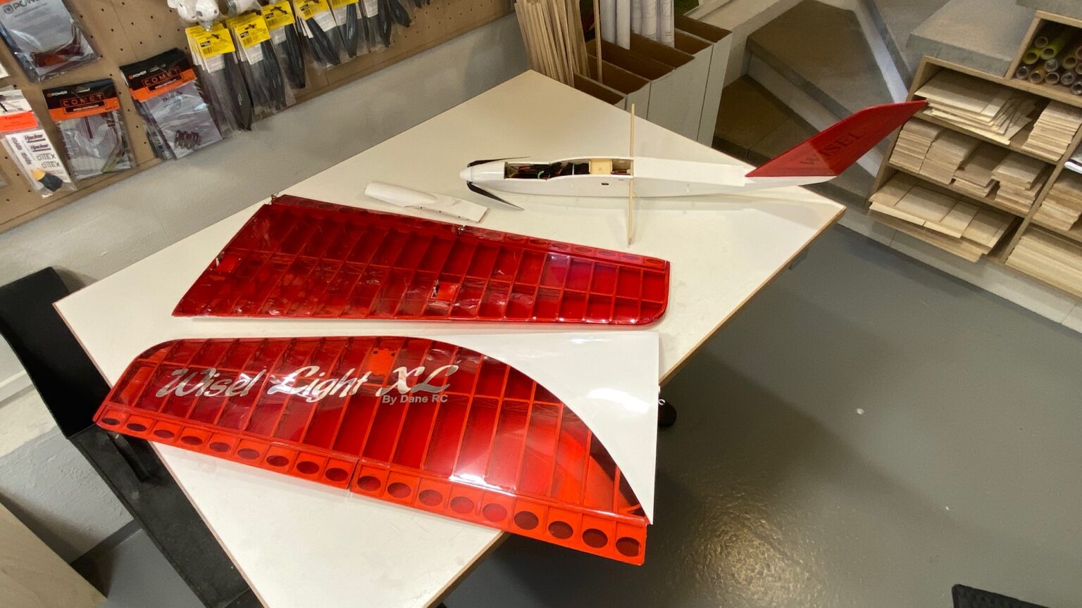 Wisel Light XL DANE RC