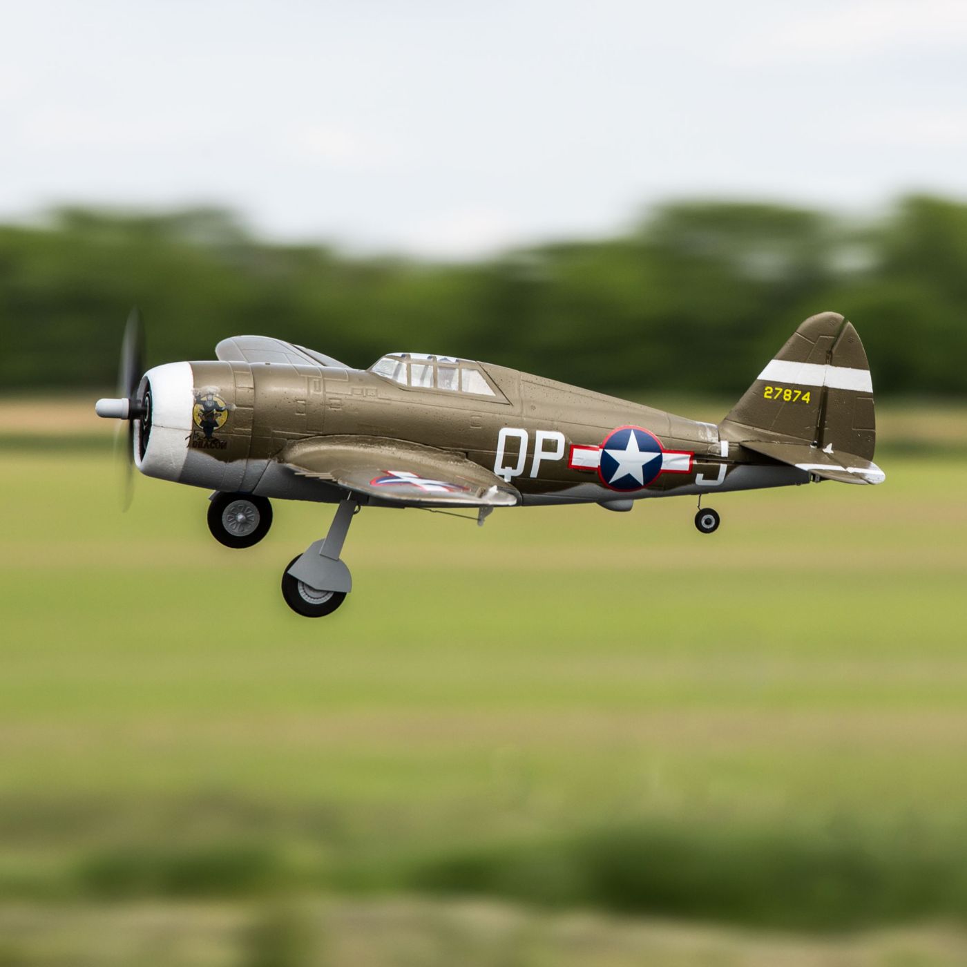 UMX P-47 BL E-flite