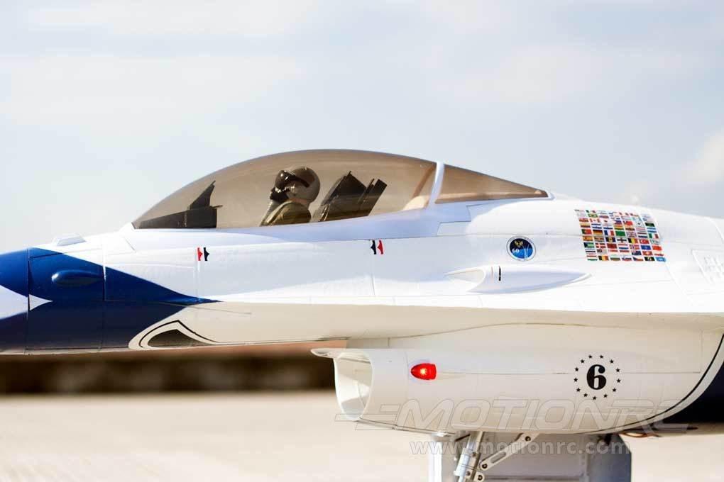 F-16C Falcon Thunderbirds 90mm Freewing Model