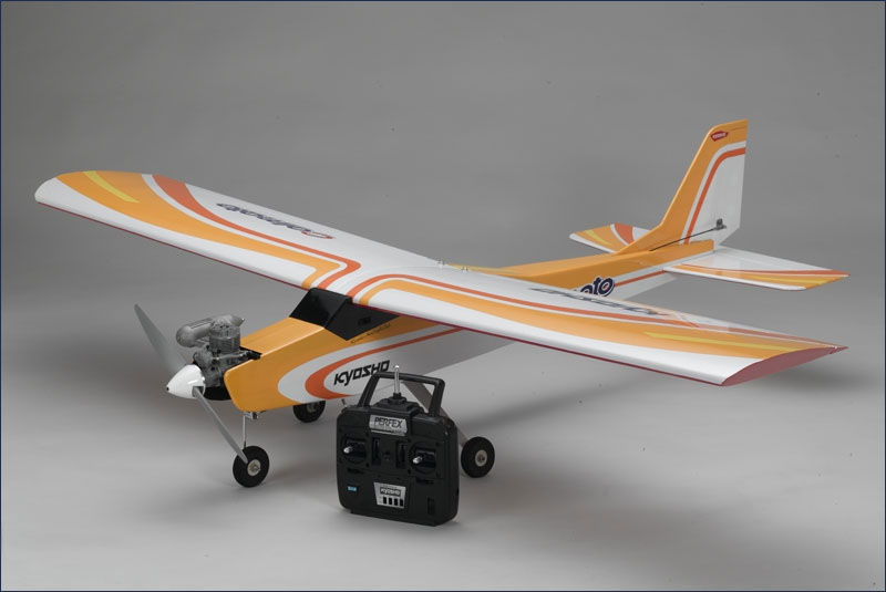 Calmato Sport 40 Trainer KYOSHO