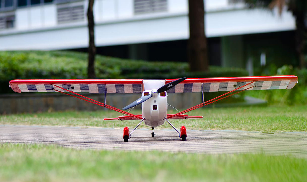 Super Decathlon 55 OMP Hobby