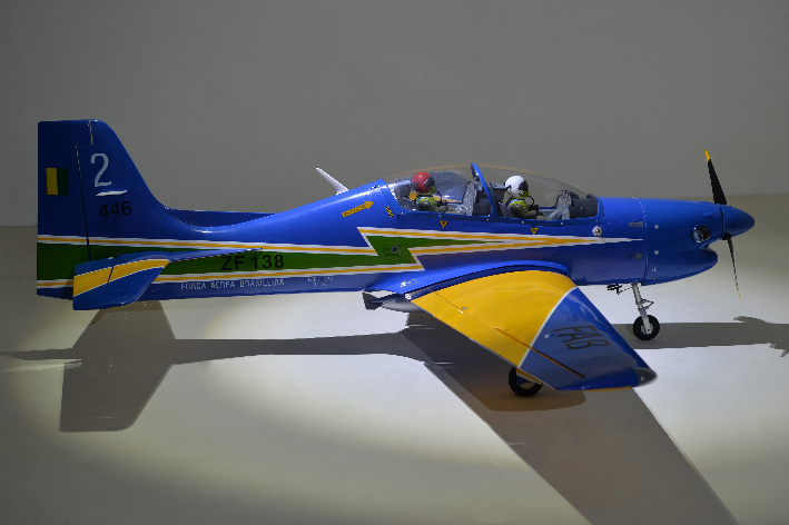 PH041 Tucano Phoenix Model