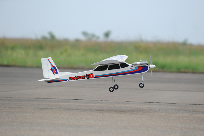 Trainer 60 Phoenix Model