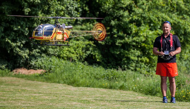 Alouette II 1:6 Vario Helicopter