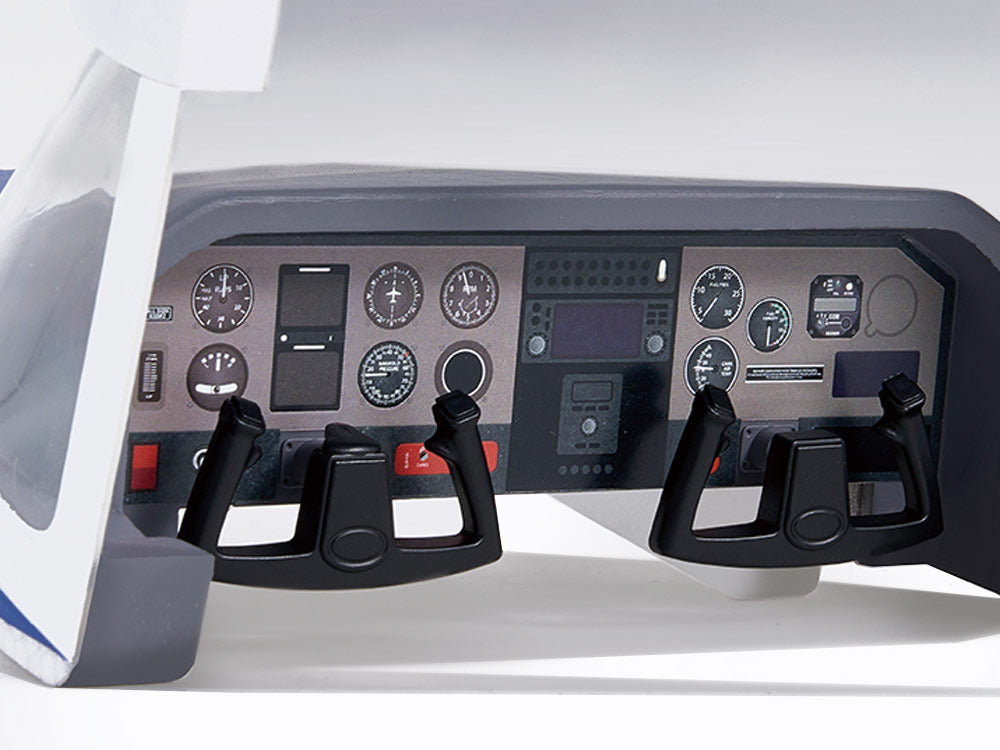 Cessna 182 fms