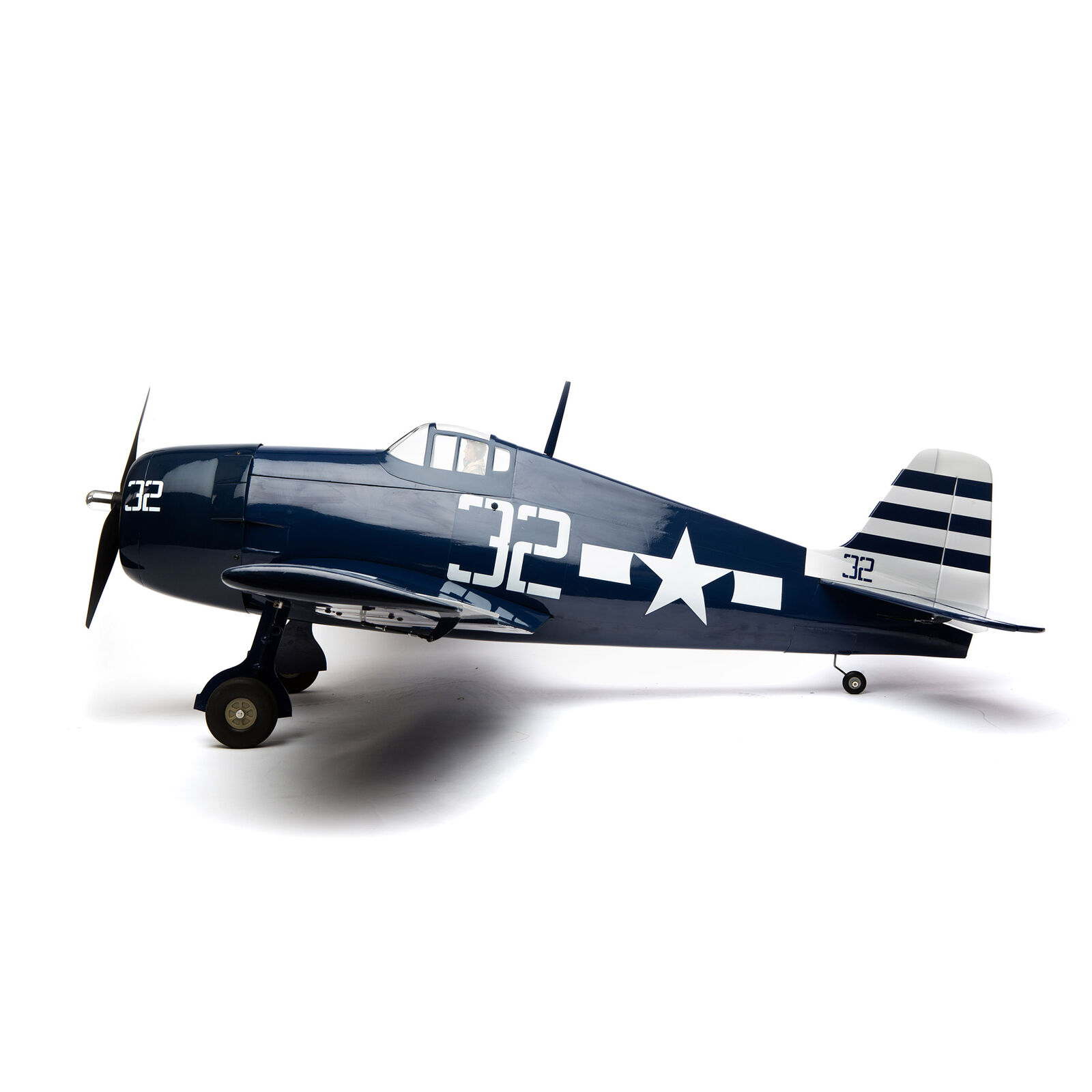 F6F Hellcat hangar 9