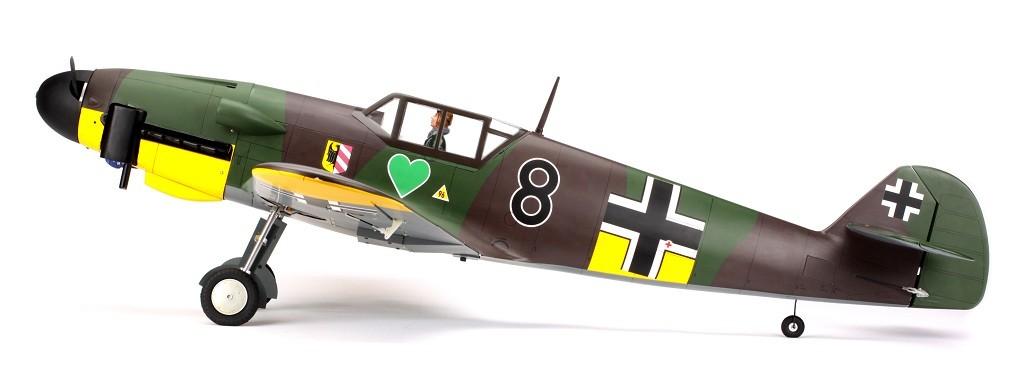 Messerschmitt BF 109 F2 hangar 9